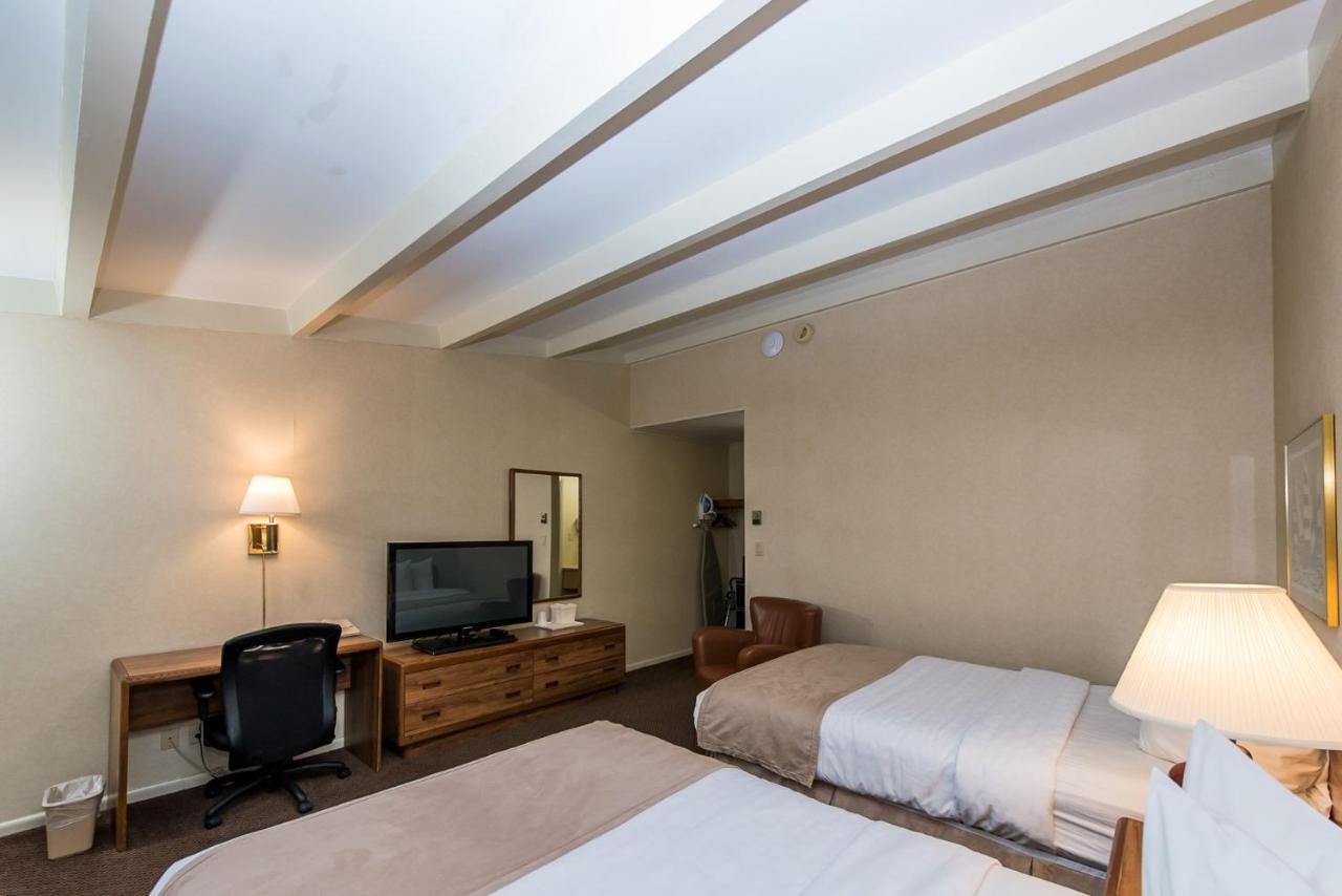 Windjammer Lodge Огденсбург Екстер'єр фото